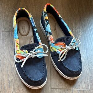 Sperry Topsider STS87451 Starfish Boat Shoe Navy and Tropical Print Loafers 7